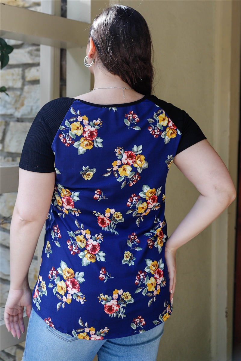 Plus Floral Print & Ribbed Black Colorblock Top