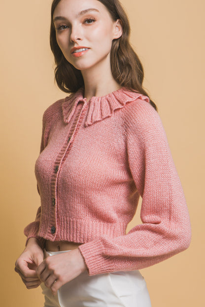 Short collard sweater